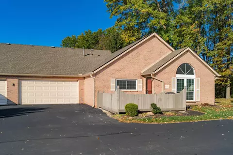 6072 Warbling Ln #28, Westerville, OH 43081