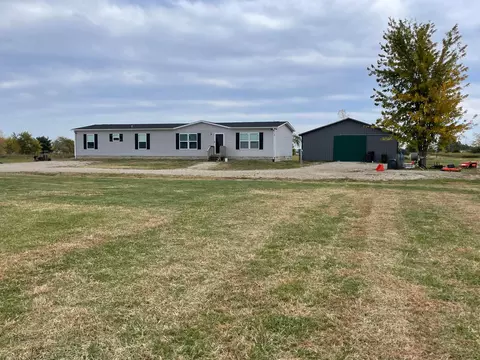 11444 Kellough Rd NE, Mount Sterling, OH 43143