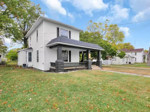393 Windsor St, Marion, OH 43302 photo 2
