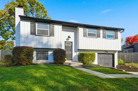 2436 Onyx Ct, Grove City, OH 43123