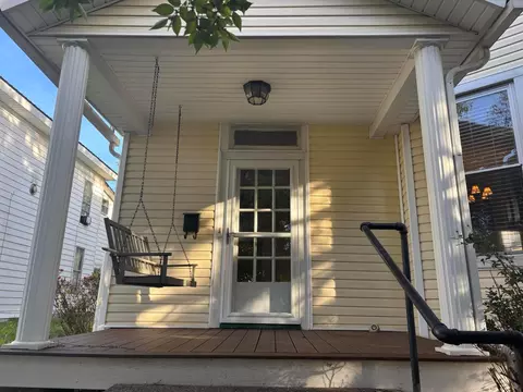 107 E Vine St, Mount Vernon, OH 43050