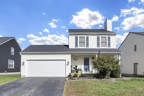 67 Gala Ave, Pataskala, OH 43062