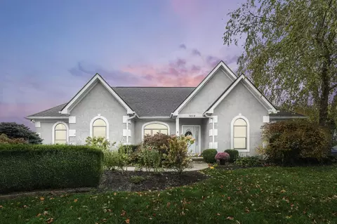 7839 Bluefield St NW, Canal Winchester, OH 43110