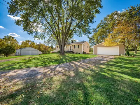 4550 Lilly Chapel Opossum Rd, London, OH 43140
