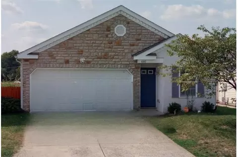 4143 Town Square Dr, Canal Winchester, OH 43110