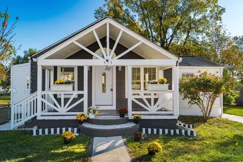 503 Ashwood Rd, Columbus, OH 43207