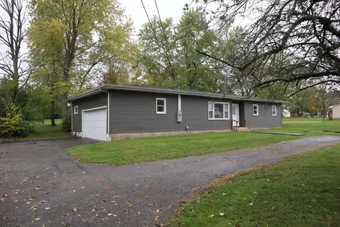 2575 Staunton Sugar Grove Rd, Washington Court House, OH 43160