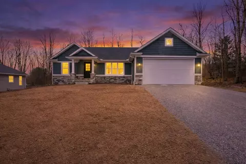 63 Appleseed Court Ct, Howard, OH 43028