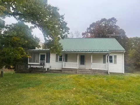 3035 Slack Rd, Mount Perry, OH 43760