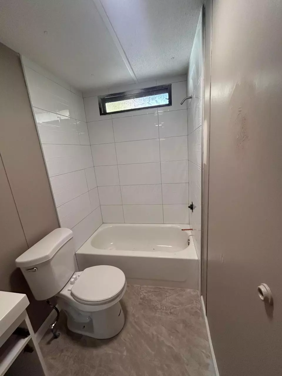  20360 Five Point Pike, Williamsport, OH 43164 photo 3