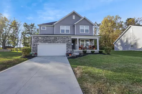 793 Francis Dr, Heath, OH 43056