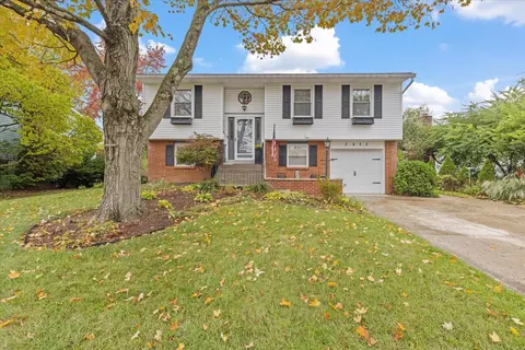 3643 Santa Maria Dr, Grove City, OH 43123