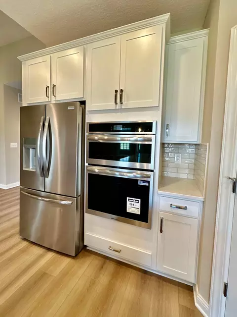 Kitchen - 8994 Coe Dr, Plain City, OH 43064 photo 1 of 4