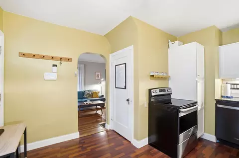775 E Weber Rd, Columbus, OH 43211 photo 9
