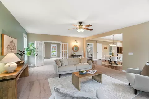 Living - 6848 Mcdevitt Ct, Dublin, OH 43017 photo 6 of 9
