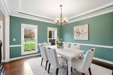Dining - 6848 Mcdevitt Ct, Dublin, OH 43017 photo 5 of 8