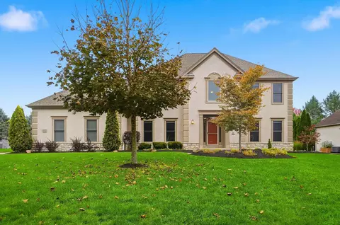 Exterior - 6848 Mcdevitt Ct, Dublin, OH 43017 photo 2 of 12