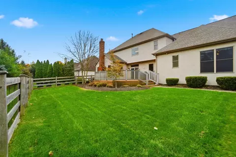 Exterior - 6848 Mcdevitt Ct, Dublin, OH 43017 photo 8 of 12