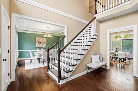 Entry Way - 6848 Mcdevitt Ct, Dublin, OH 43017 photo 3 of 5