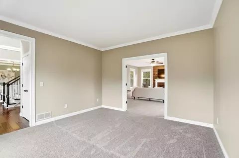 Living - 6848 Mcdevitt Ct, Dublin, OH 43017 photo 8 of 9