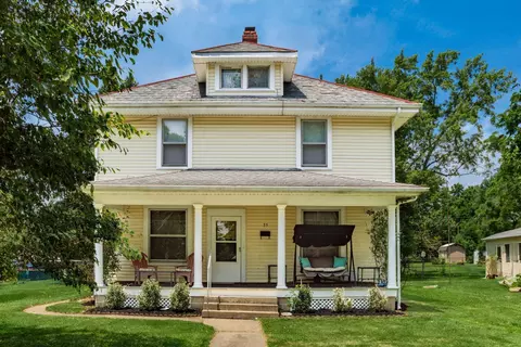 35 E Lincoln Ave, London, OH 43140