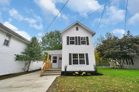 95 Maholm St, Newark, OH 43055