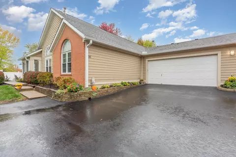 95 Green Ln, Pickerington, OH 43147