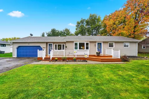 39 Cynthia St, Heath, OH 43056