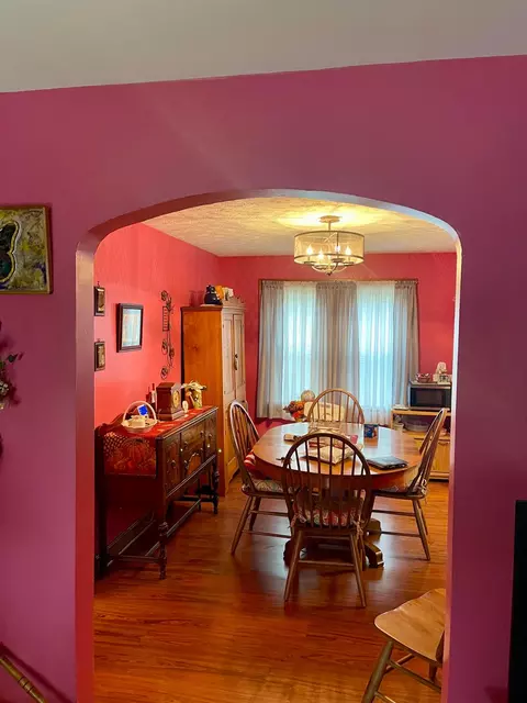 Dining - 124 Hayward Ave, Circleville, OH 43113 photo 1 of 2