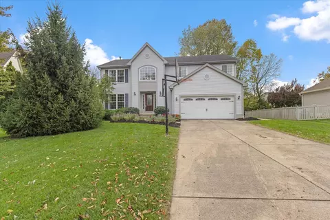 7310 Pueblo Ct, Westerville, OH 43082