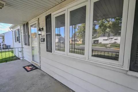 Exterior - 2605 Morton Dr, Springfield, OH 45505 photo 5 of 7