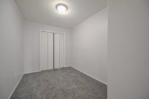 Bedroom - 2605 Morton Dr, Springfield, OH 45505 photo 1 of 9