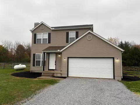 8356 Ashley Rd, Ashley, OH 43003