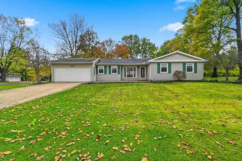 465 Sherwood Dr, Mansfield, OH 44904