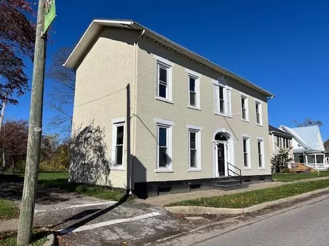 203 N Main St, Utica, OH 43080