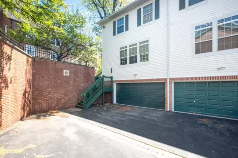 116 Olentangy Pt, Columbus, OH 43202