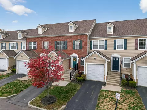 6494 Ash Rock Cir, Westerville, OH 43081