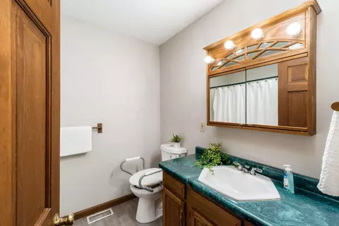 9080 Mulberry Rd, Mount Perry, OH 43760 photo 17