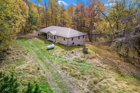 9080 Mulberry Rd, Mount Perry, OH 43760 photo 29