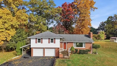 1575 New Gambier Rd, Mount Vernon, OH 43050