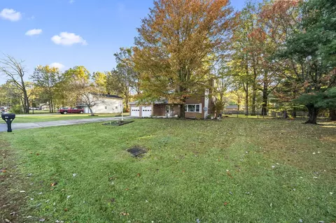 310 Summit Ridge Rd N, Reynoldsburg, OH 43068