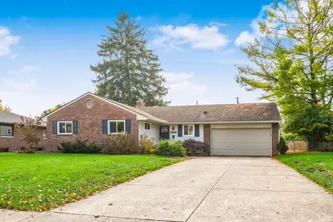1767 Riverhill Rd, Columbus, OH 43221