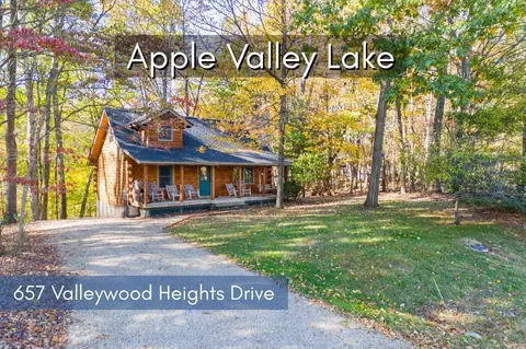 657 Valleywood Heights Dr, Howard, OH 43028