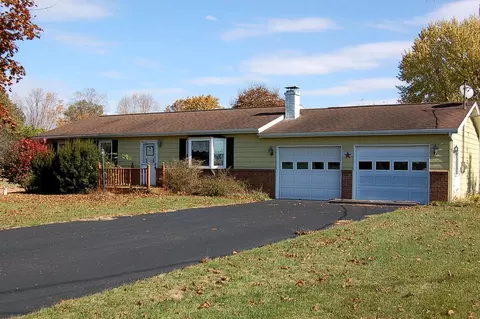 3586 Ruth Rd, Marion, OH 43302
