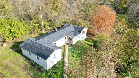 124 Cove Run Rd, Bainbridge, OH 45612