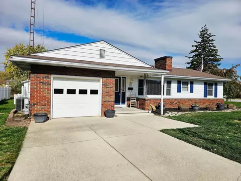 606 Willabar Dr, Washington Court House, OH 43160