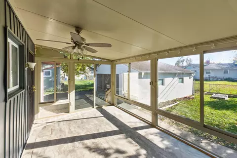 Exterior - 2579 Eakin Rd, Columbus, OH 43204 photo 6 of 16