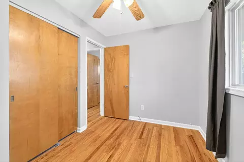 Bedroom - 2579 Eakin Rd, Columbus, OH 43204 photo 6 of 18