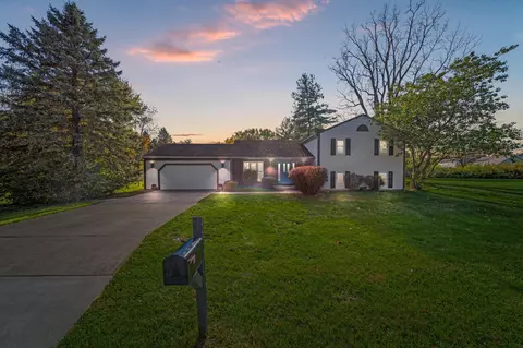 4650 Cautela Dr, Westerville, OH 43081