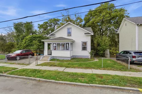 64 Commerce St, Lockbourne, OH 43137